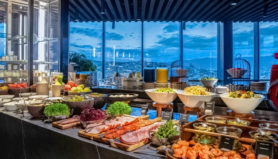 هتل پولمن اکسس تاورز تفلیس